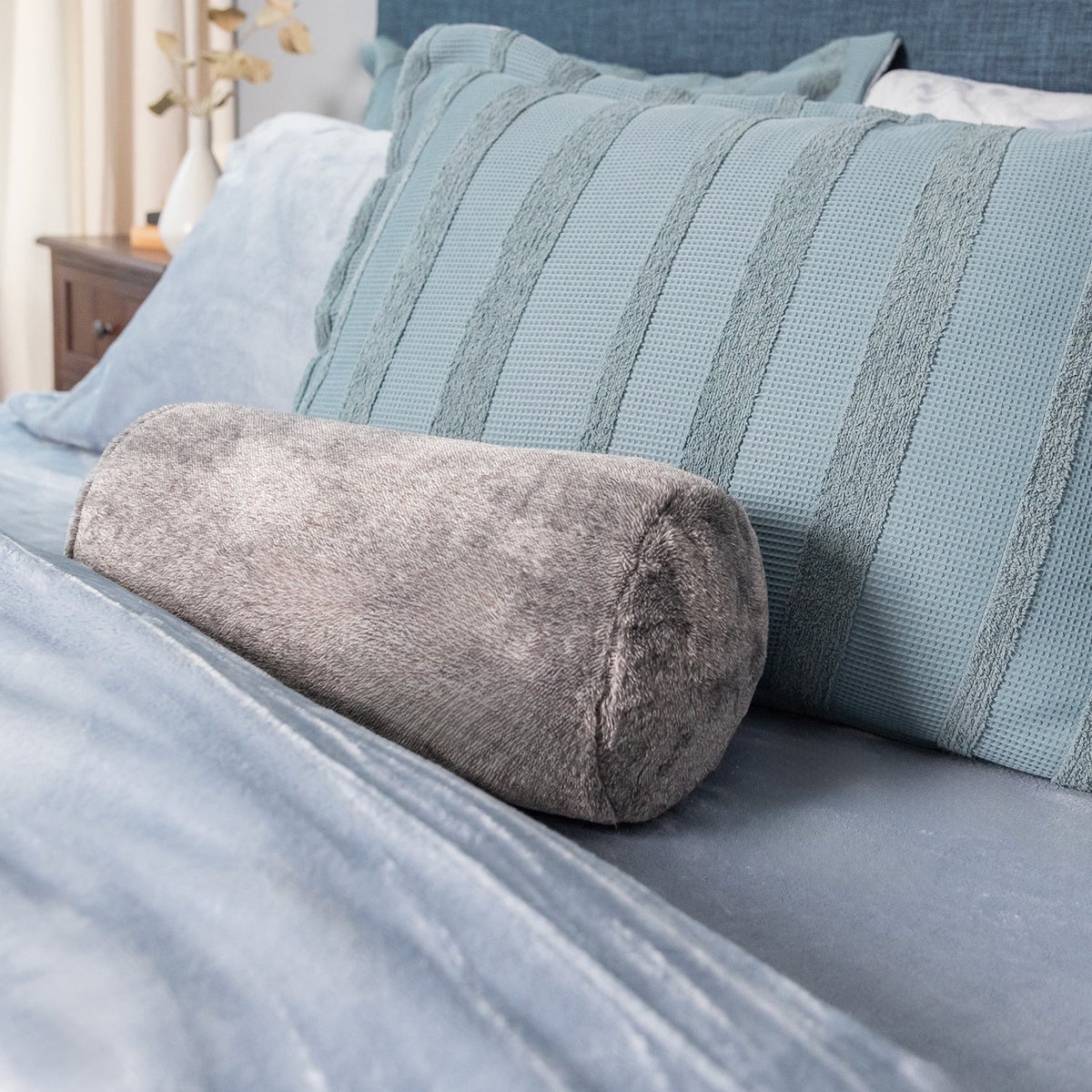 VelvetLoft® Neckroll Pillow