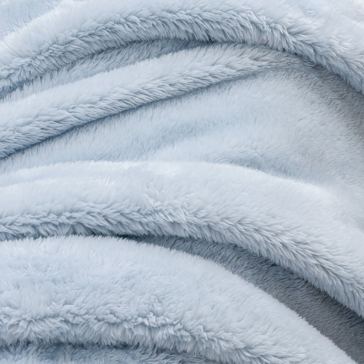 Premium Extra-Fluffy™ Throw