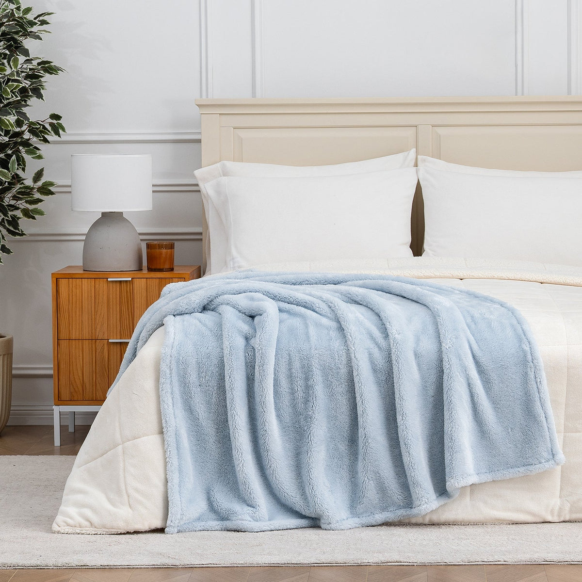 Premium Extra-Fluffy™ Throw