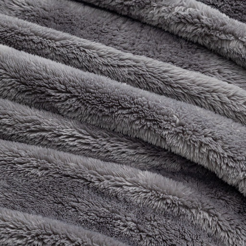 Premium Extra-Fluffy™ Blanket