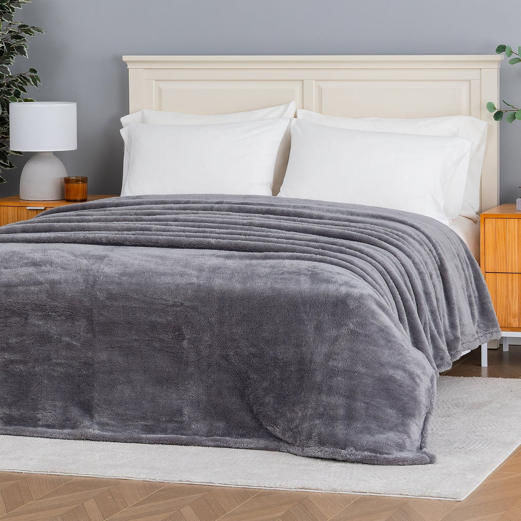 Premium Extra-Fluffy™ Blanket