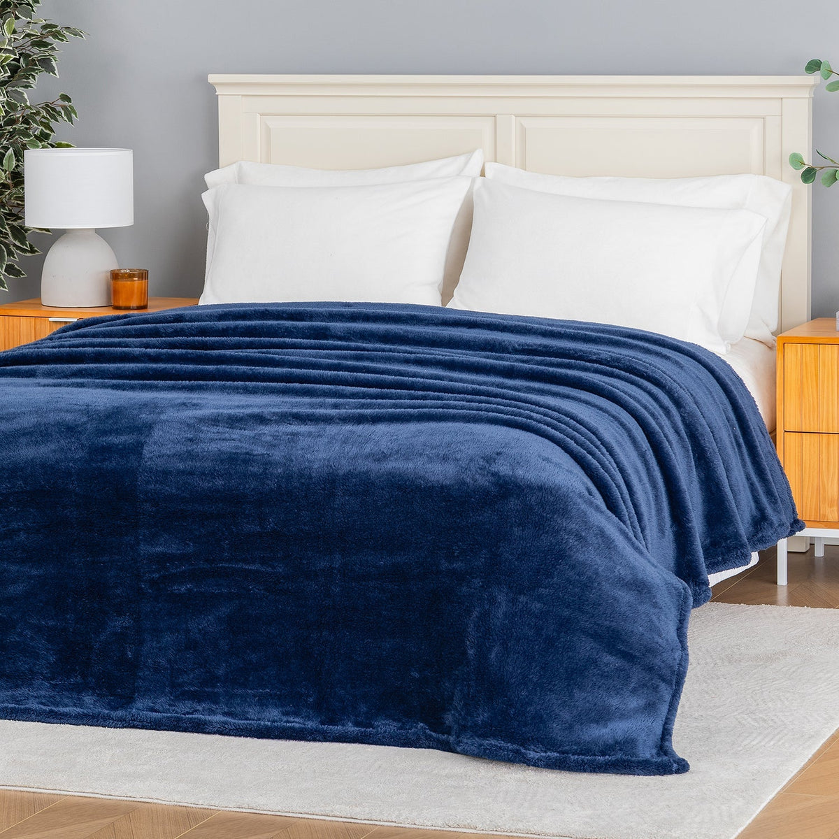 Premium Extra-Fluffy™ Blanket